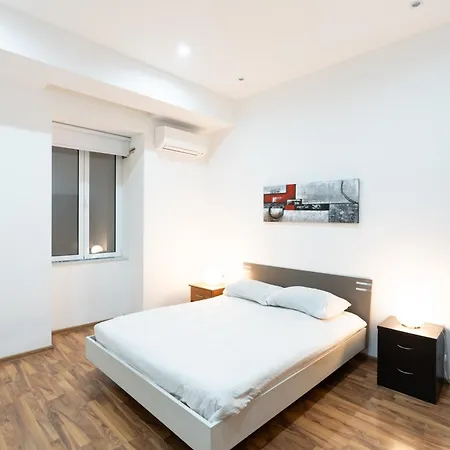 Blue Line Sliema2 * خليج سانت بول