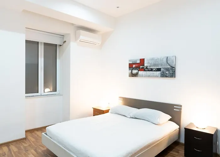 Blue Line Sliema2 * خليج سانت بول