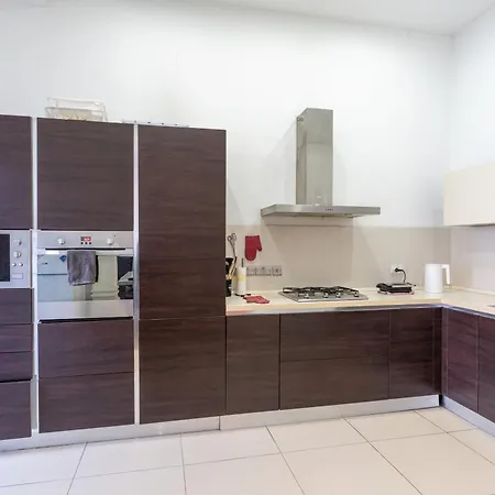 Homestay Blue Line Sliema2